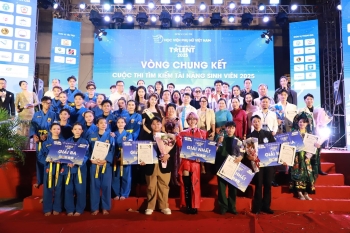 Bùng nổ đêm chung kết Cuộc thi 