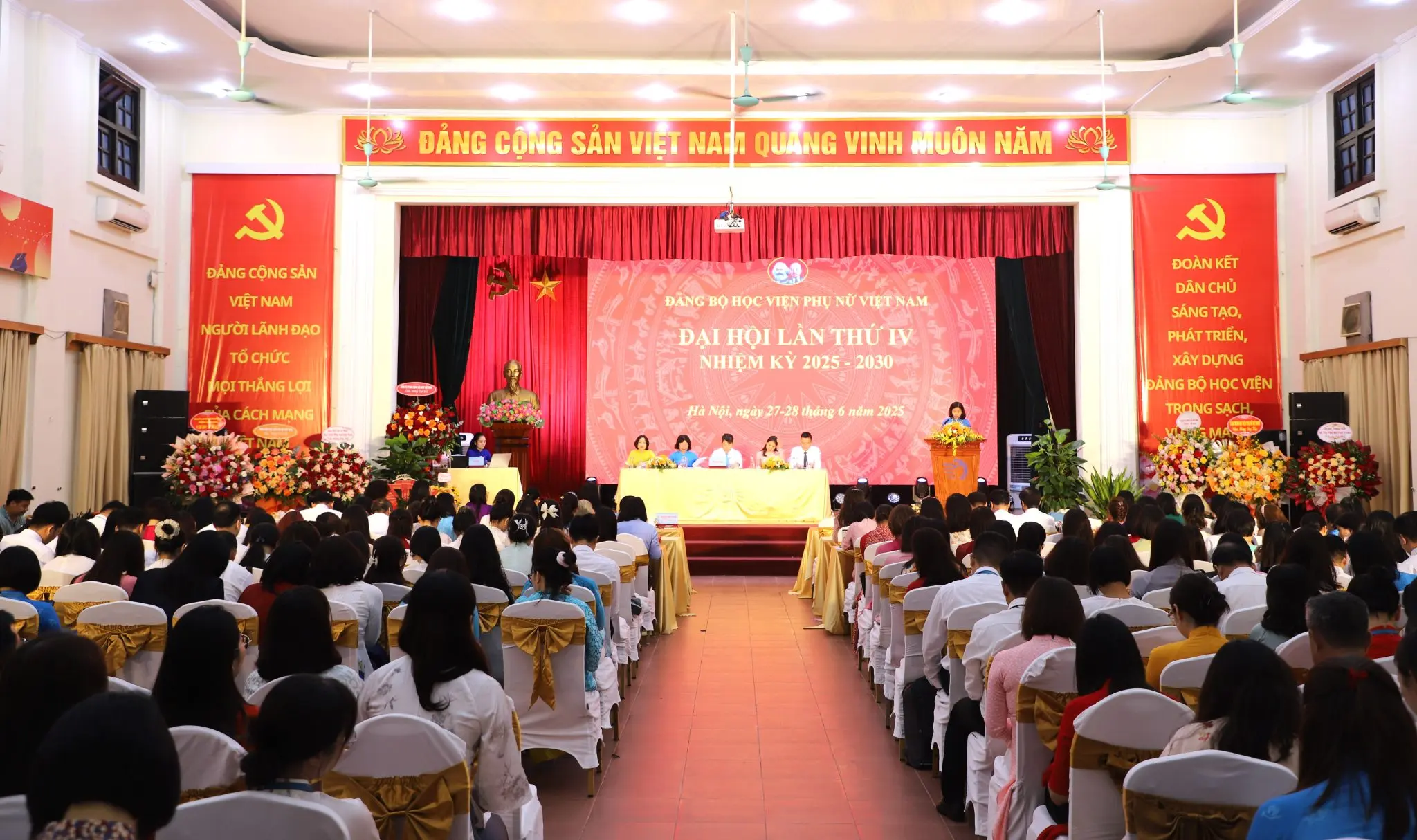 Đại hội Đảng bộ Học viện Phụ nữ Việt Nam lần thứ IV: Dấu son mới, tầm nhìn mới trong kỷ nguyên phát triển